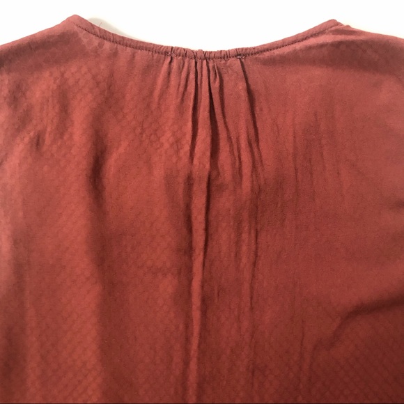 RO+DE Sleeveless Crochet Trim Sleeveless Boho Top - Picture 6 of 9